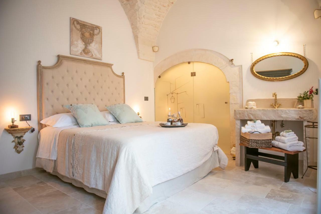 הוילה מרטינה פרנקה Relais L'Antico Pozzo מראה חיצוני תמונה