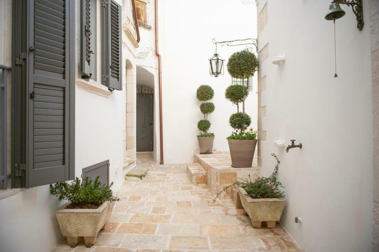 הוילה מרטינה פרנקה Relais L'Antico Pozzo מראה חיצוני תמונה