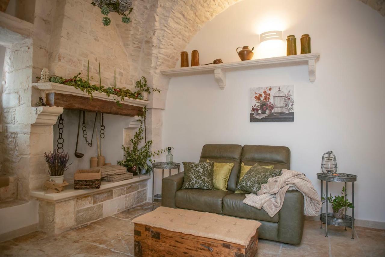 הוילה מרטינה פרנקה Relais L'Antico Pozzo מראה חיצוני תמונה