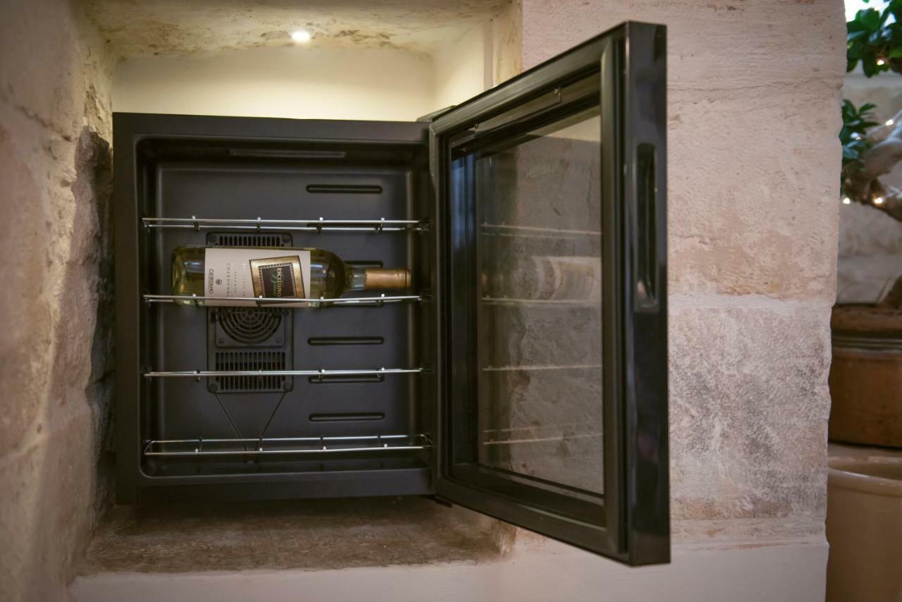 הוילה מרטינה פרנקה Relais L'Antico Pozzo מראה חיצוני תמונה