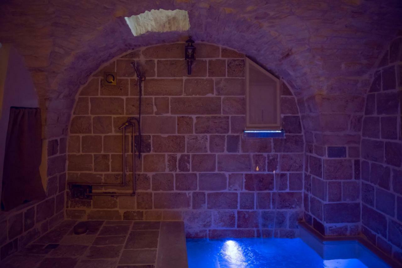 הוילה מרטינה פרנקה Relais L'Antico Pozzo מראה חיצוני תמונה
