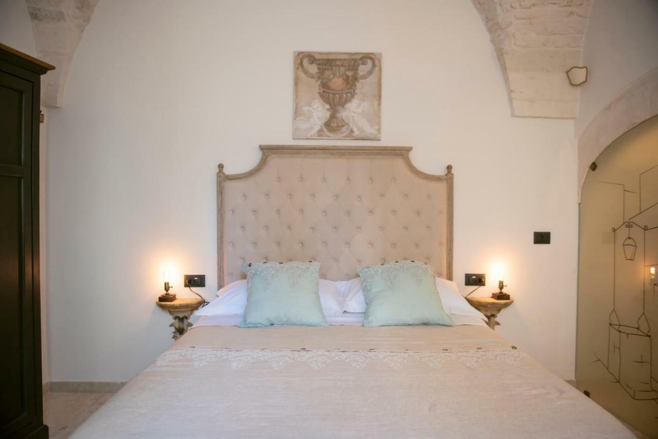 הוילה מרטינה פרנקה Relais L'Antico Pozzo מראה חיצוני תמונה